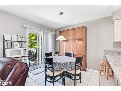 62 Meadowlark Boulevard, Wasaga Beach, ON - Indoor Photo Showing Dining Room