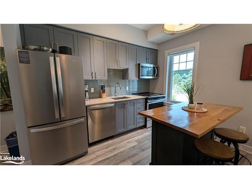 316-25 Pen Lake Point Road, Huntsville, ON - Indoor Photo Showing Kitchen