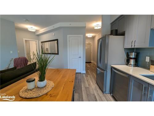 316-25 Pen Lake Point Road, Huntsville, ON - Indoor Photo Showing Kitchen