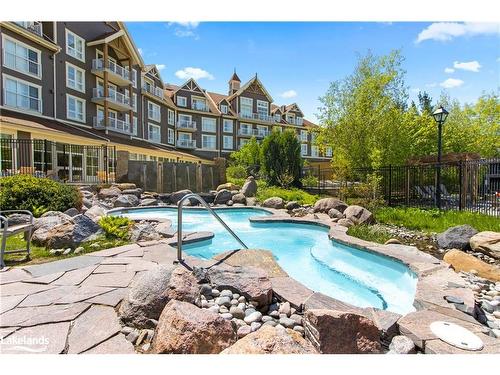 477-220 Gord Canning Drive, The Blue Mountains, ON - Outdoor With In Ground Pool