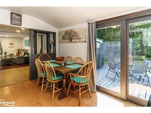 1130 Campbells Road, Bracebridge, ON - Indoor Photo Showing Dining Room