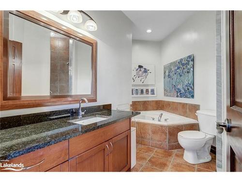 17-224 Blueski George Crescent, The Blue Mountains, ON - Indoor Photo Showing Bathroom