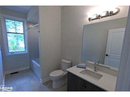 1052 Greensview Drive, Huntsville, ON - Indoor Photo Showing Bathroom