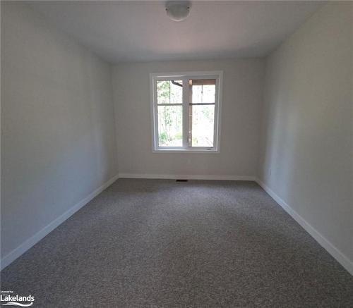 1052 Greensview Drive, Huntsville, ON - Indoor Photo Showing Other Room