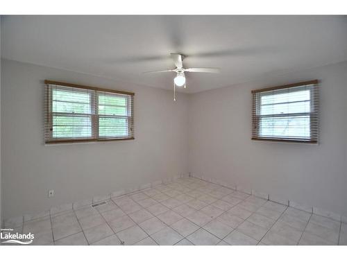 125 34Th Street N, Wasaga Beach, ON - Indoor Photo Showing Other Room