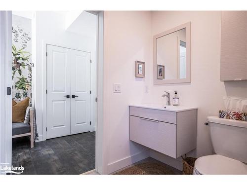 101-18 Beckwith Lane, The Blue Mountains, ON - Indoor Photo Showing Bathroom