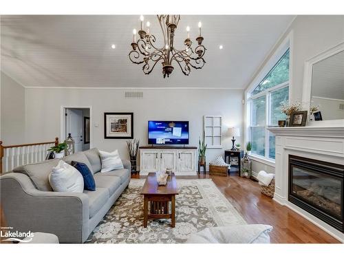 17 Gainsborough Road, Bracebridge, ON - Indoor Photo Showing Living Room With Fireplace