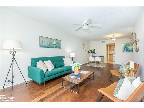 305-65 Ellen Street, Barrie, ON - Indoor Photo Showing Living Room