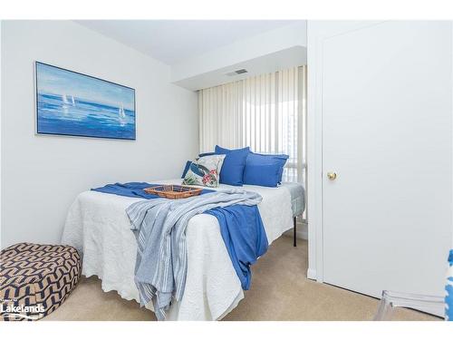 305-65 Ellen Street, Barrie, ON - Indoor Photo Showing Bedroom