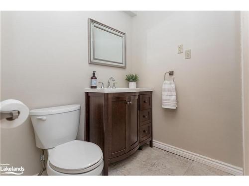 7-216 River Road E, Wasaga Beach, ON - Indoor Photo Showing Bathroom