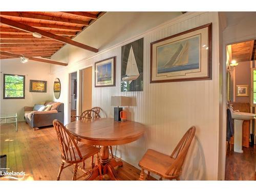 233 Midland Point Road, Midland, ON - Indoor Photo Showing Dining Room