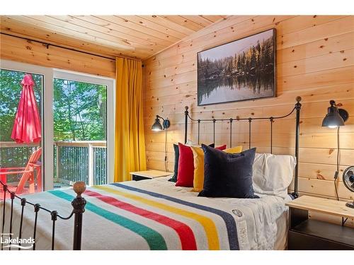 30961 Marina Bay Kawagama, Algonquin Highlands, ON - Indoor Photo Showing Bedroom