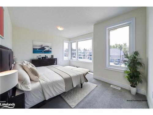 155 Rosanne Circle, Wasaga Beach, ON - Indoor Photo Showing Bedroom