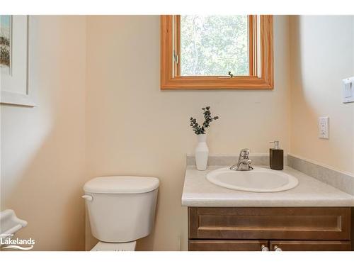 1-228 Blueski George Crescent, The Blue Mountains, ON - Indoor Photo Showing Bathroom