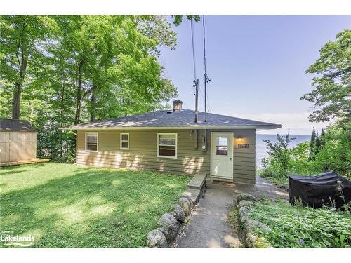 147 Mcarthur Drive, Penetanguishene, ON - Outdoor With Deck Patio Veranda