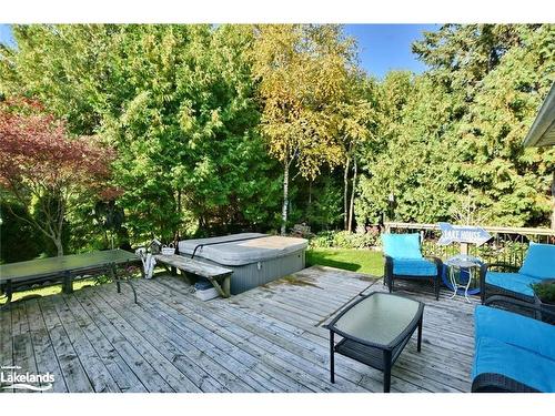 32 Nettleton Court, Collingwood, ON - Outdoor With Deck Patio Veranda