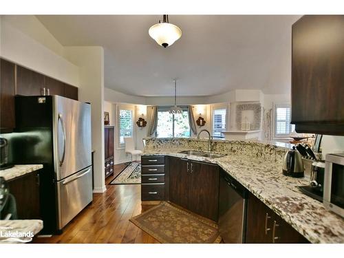 32 Nettleton Court, Collingwood, ON - Indoor Photo Showing Kitchen With Stainless Steel Kitchen With Double Sink