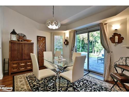 32 Nettleton Court, Collingwood, ON - Indoor Photo Showing Dining Room