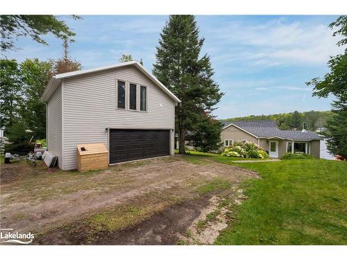 1433 South Horn Lake Road, Ryerson, ON - Outdoor