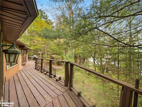 275 North Menominee Lake Road, Huntsville, ON - Outdoor With Exterior