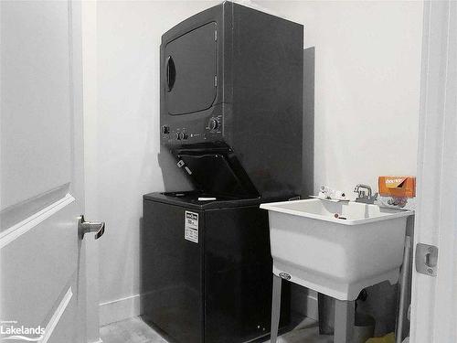 309 Yellow Birch Crescent, The Blue Mountains, ON - Indoor Photo Showing Laundry Room