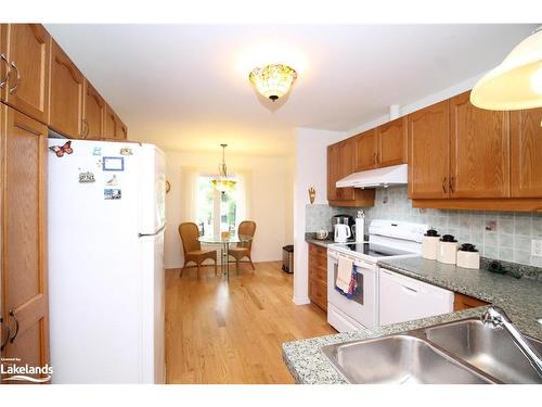 57 Springwood Crescent, Gravenhurst, ON - Indoor Photo Showing Kitchen With Double Sink