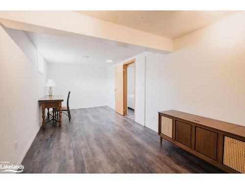 268 Greenwood Avenue, North Bay, ON - Indoor Photo Showing Other Room