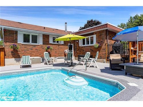 988 Sixth Street, Collingwood, ON - Outdoor With In Ground Pool With Deck Patio Veranda With Exterior