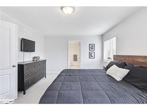 48 Mclean Avenue, Collingwood, ON - Indoor Photo Showing Bedroom