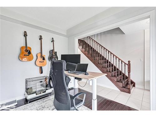 48 Mclean Avenue, Collingwood, ON - Indoor Photo Showing Other Room