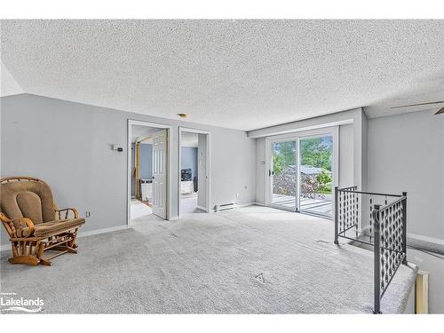 148 Melrose Avenue, Wasaga Beach, ON - Indoor Photo Showing Other Room