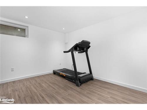 312 Hunters Bay Drive, Huntsville, ON - Indoor Photo Showing Gym Room