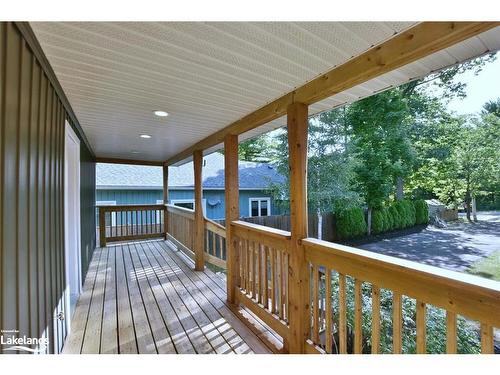 104 Knox Road E, Wasaga Beach, ON - Outdoor With Deck Patio Veranda With Exterior