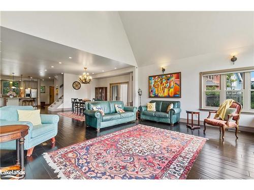 159 Snowbridge Way, The Blue Mountains, ON - Indoor Photo Showing Living Room