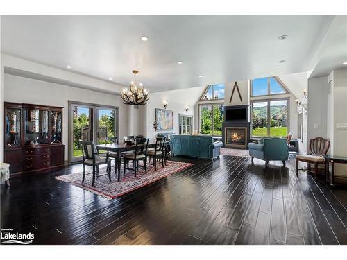 159 Snowbridge Way, The Blue Mountains, ON - Indoor Photo Showing Living Room With Fireplace