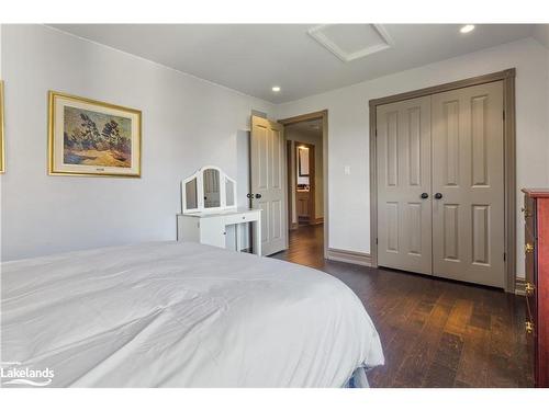 159 Snowbridge Way, The Blue Mountains, ON - Indoor Photo Showing Bedroom