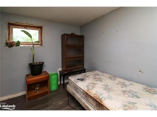 628 Bayview Drive, Midland, ON - Indoor Photo Showing Bedroom