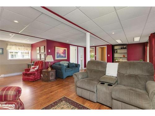 2 Sunset Trail, Whitestone, ON - Indoor Photo Showing Living Room