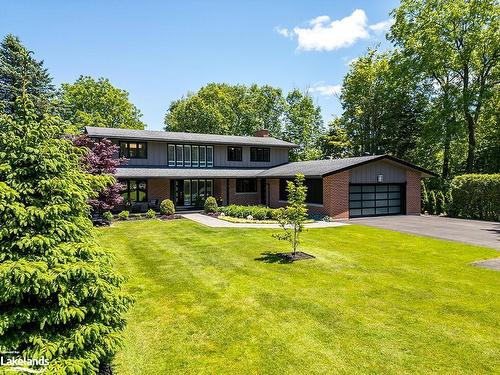 515 4Th Avenue W, Owen Sound, ON - Outdoor With Deck Patio Veranda With Facade