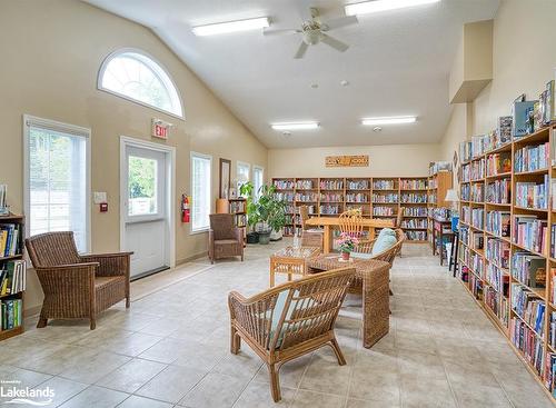 74 Pennsylvania Avenue, Wasaga Beach, ON - Indoor