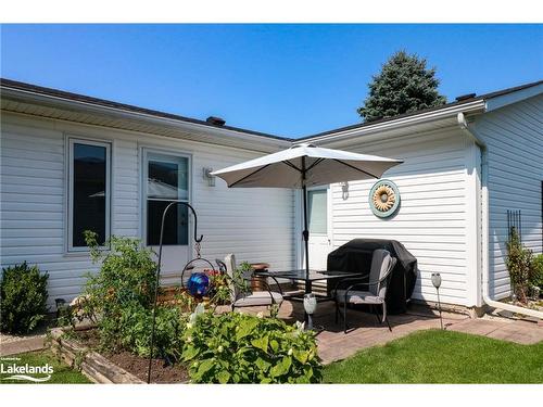 69 St James Place, Wasaga Beach, ON - Outdoor With Exterior