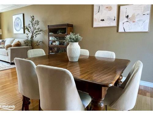 238 17Th Avenue, Hanover, ON - Indoor Photo Showing Dining Room