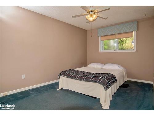 15 Pinecone Drive, Bracebridge, ON - Indoor Photo Showing Bedroom