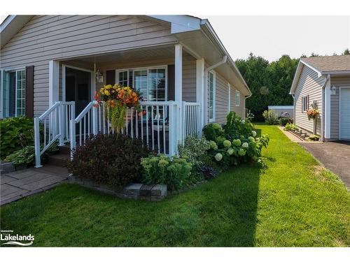 16 Kentucky Avenue, Wasaga Beach, ON - Outdoor With Deck Patio Veranda