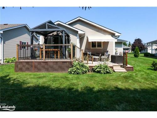 16 Kentucky Avenue, Wasaga Beach, ON - Outdoor With Deck Patio Veranda