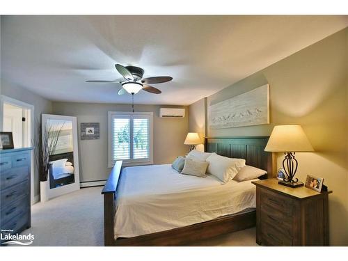 5 Pridham Court, Wasaga Beach, ON - Indoor Photo Showing Bedroom