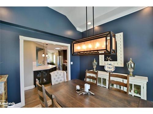 5 Pridham Court, Wasaga Beach, ON - Indoor Photo Showing Dining Room