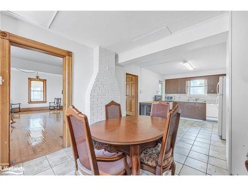 344 Midland Avenue, Midland, ON - Indoor Photo Showing Dining Room