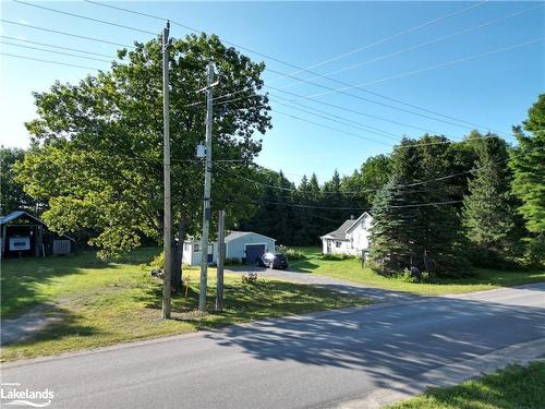 1642 Winhara Road, Gravenhurst, ON - Outdoor