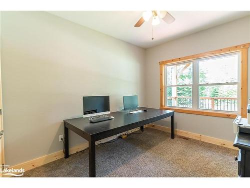 2538 Gelert Road, Haliburton, ON - Indoor Photo Showing Office